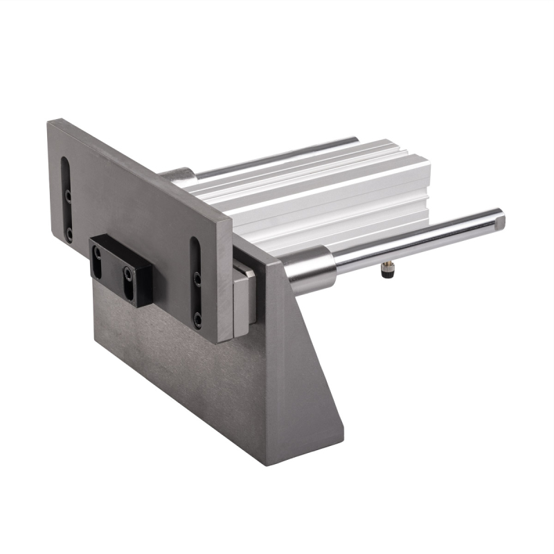 X-axis leveler assembly for KN-3710 CNC machining center