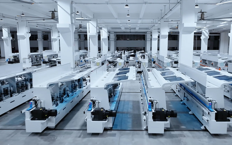Warehouse of edgebanding machines before packaging